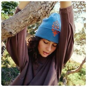 Free People Movement ICONIC BUTI BEANIE